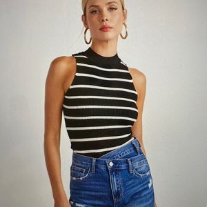 Mock Neck Sleeveless Sweater | Size Small